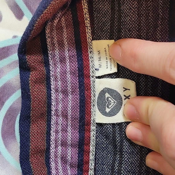 Roxy Long-Sleeve button down shirt - Picture 4 of 6